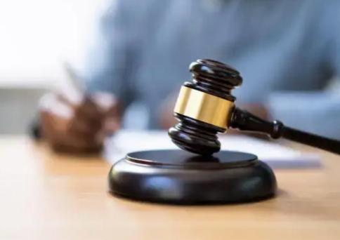 冲动是魔鬼！吉林敦化，男子因办贷款需要妻子扫脸认证，不料回家找妻子时，竟发现妻子