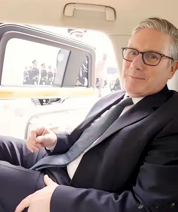 警惕再一次把大明吃得干干净净现在东升西降，他们通过与汉民族女子结婚或私生子女后