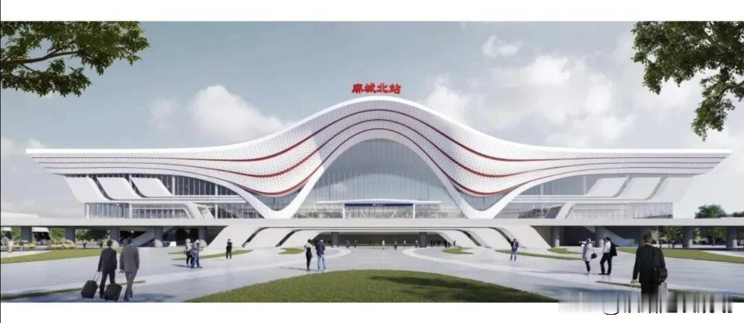 武汉、襄阳、宜昌长期作为湖北核心高铁枢纽： 武汉是国家“超米字型”高铁网中心，襄