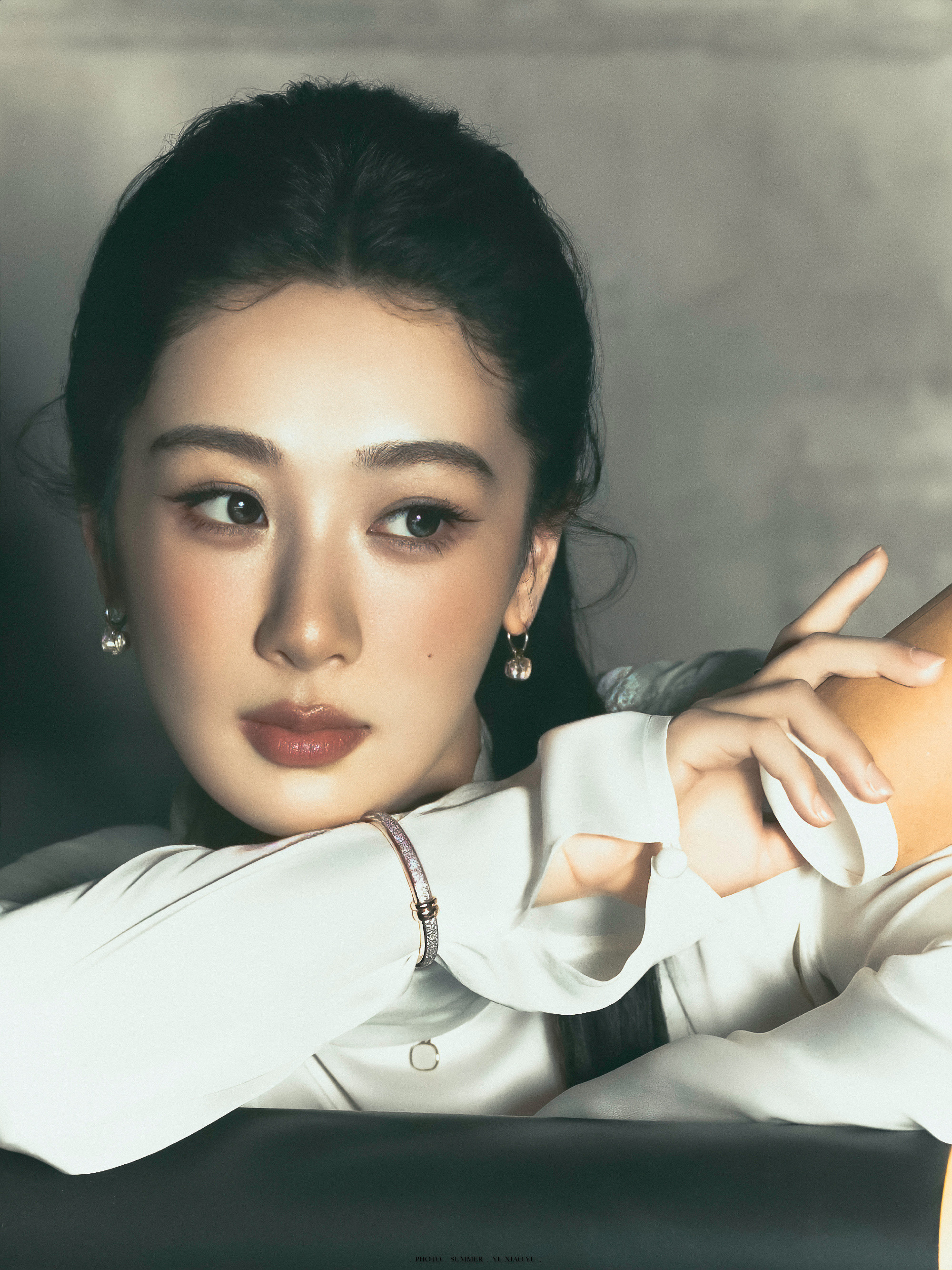 杨紫yz杨紫骆佳yz杨紫猎毒“路是自己走的，酸甜苦辣自己尝，不断突破才最重要”