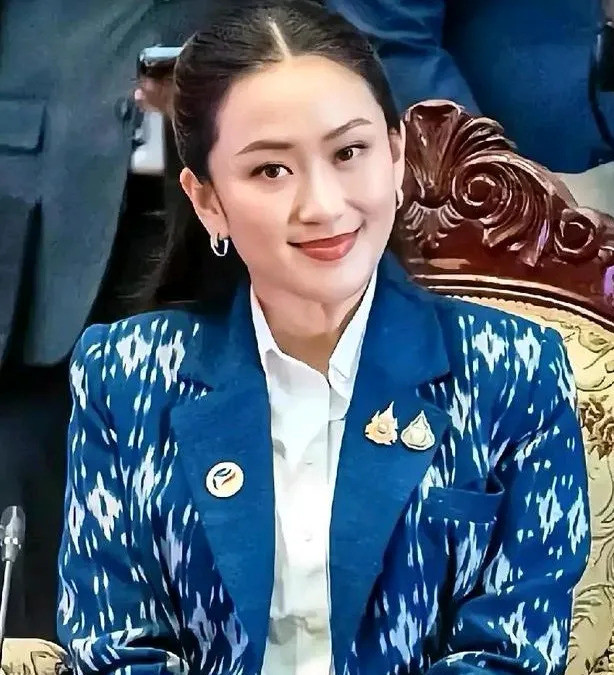 佩通坦背景硬！国王亲戚，家族势力大佩通坦这事儿，简直像电
