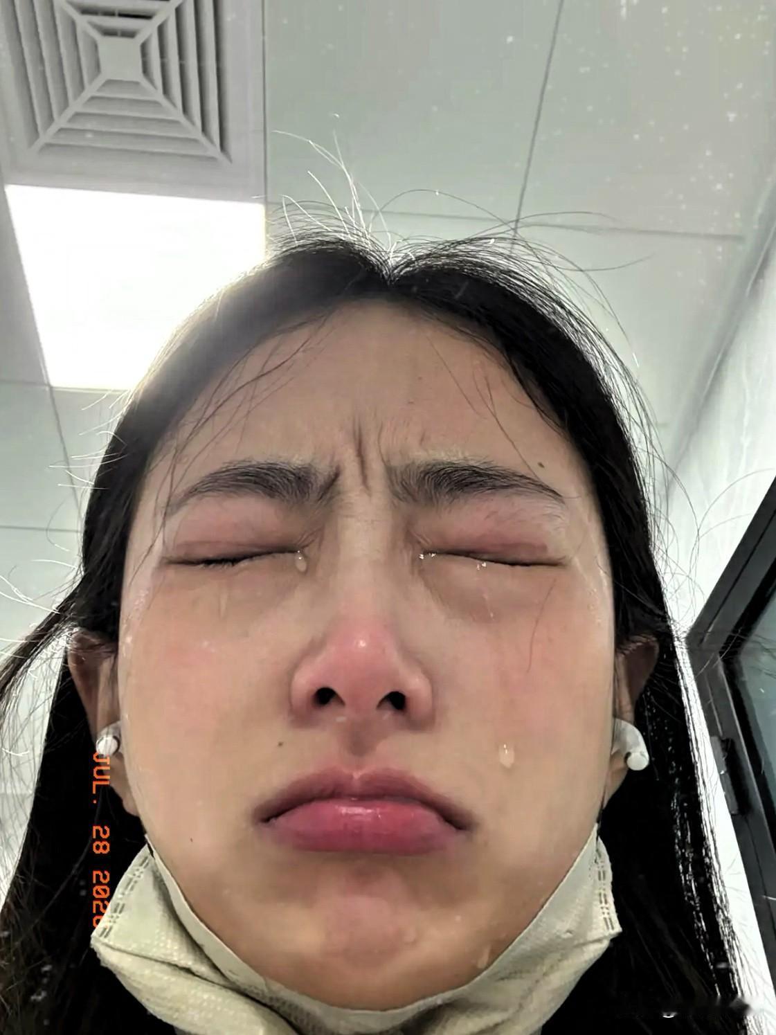 真的不要随便就同居。女生24岁开始和对象在一起同居，整整耗了七年，一路走到3