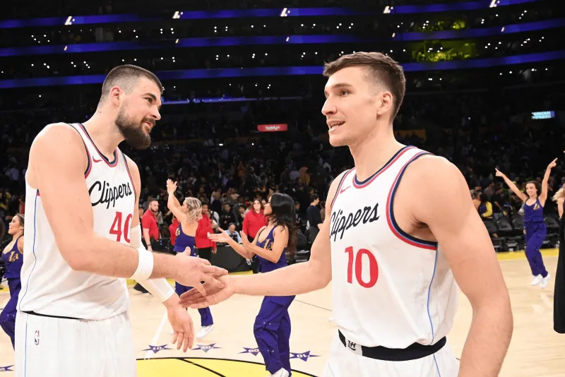 船记: 祖巴茨已开始恢复球场训练, 波格丹缺席剩余主场