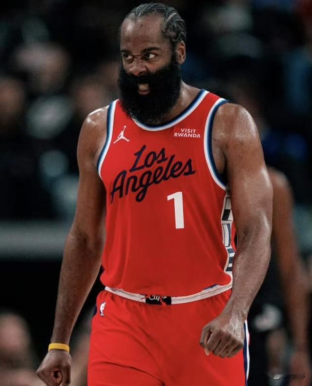 得到对手认可！米德尔顿谈哈登：“哈登依旧是非常强势。”“很多时候，我们不