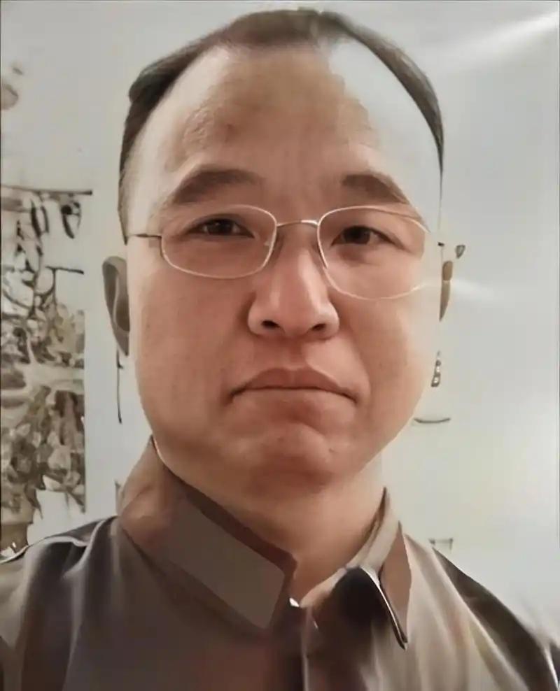 军旅奇迹！李陶雄中弹被宣判牺牲，遗体在转运途中两次滑落，护士一眼救回一条人命。