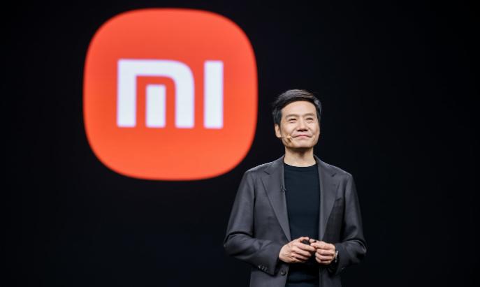 雷军：说我营销大师是友商的阴谋诡计 据新浪科技报道，在4月17日的直播环节中