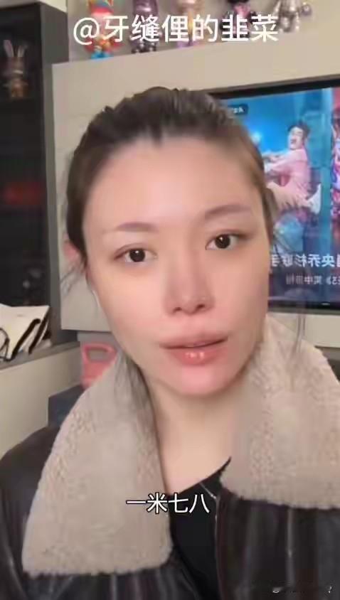 葛荟婕曝汪峰女儿小苹果身高1.78米！这个女子一直纠着前夫不放，前夫一举一动都看