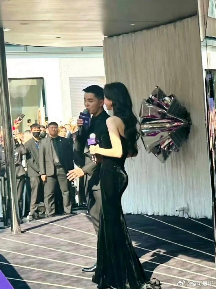 于文文的身材意想不到的好​​​​