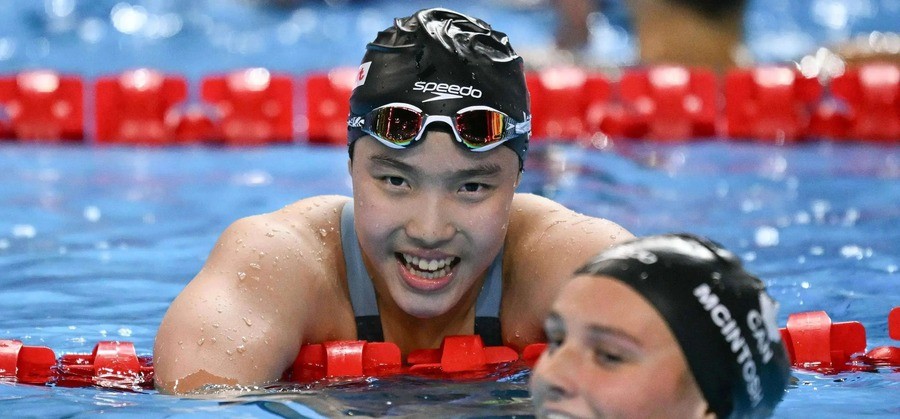 13岁于子迪拿亚运MVP奖金才2.5万美元，可她游出的2分06秒10距世界纪录只差0.4秒，两年后洛
