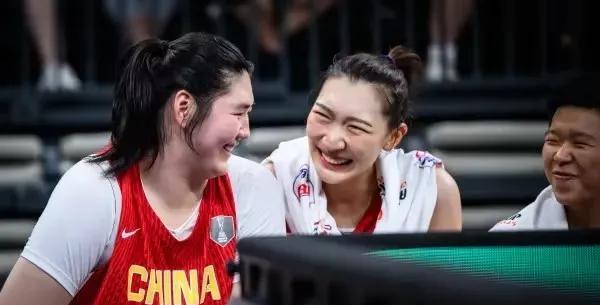 女篮亚洲杯第二轮结束了，中国女篮91-69韩国女篮。四节比分（16-13、20-