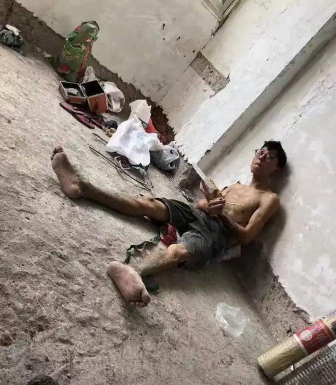 “这个钱一般人只能干瞪眼！”广东揭阳，一名男子每天工资1000打底，一个月三四万