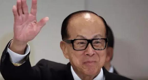 大亨李嘉诚又开始着手套现，这是哪儿布局的瓜儿要熟了？根据公开信息，李嘉诚家族