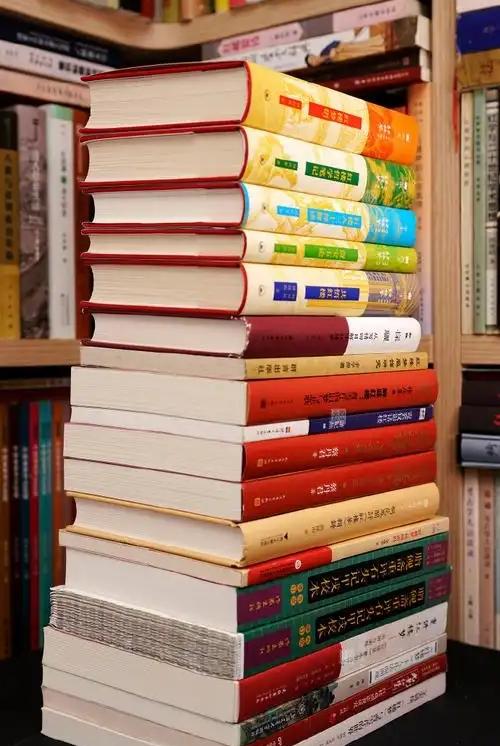 古董、文玩、邮票、旧币的收藏者,如今个个都是唉声叹气，却很少得到人们的同情，甚至