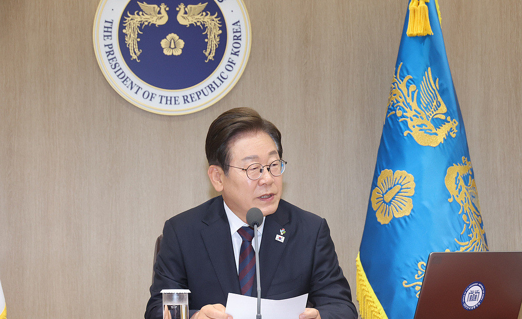 韩总统说要跟朝鲜重新对话了天呐！25年了，韩国总统终于憋