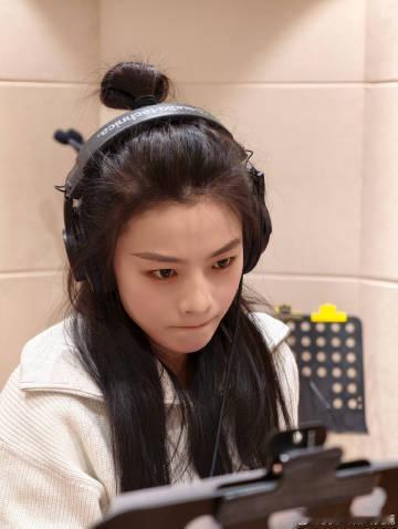 陈丽君白墙黛瓦掩深意陈丽君新歌剑问长生上线陈丽君新歌上线当越剧遇见武侠，陈丽君