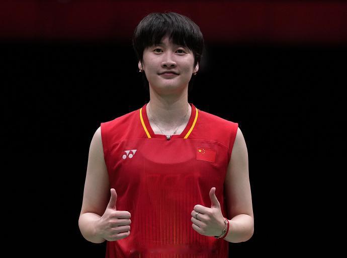 名古屋亚运会单项4强赛国羽6战全胜，恭喜登上了领奖台王祉怡21-7、21