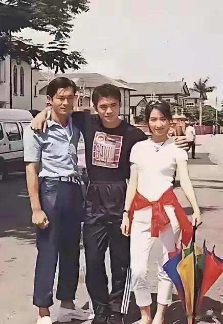 30年多前的明星，你认得出来吗？