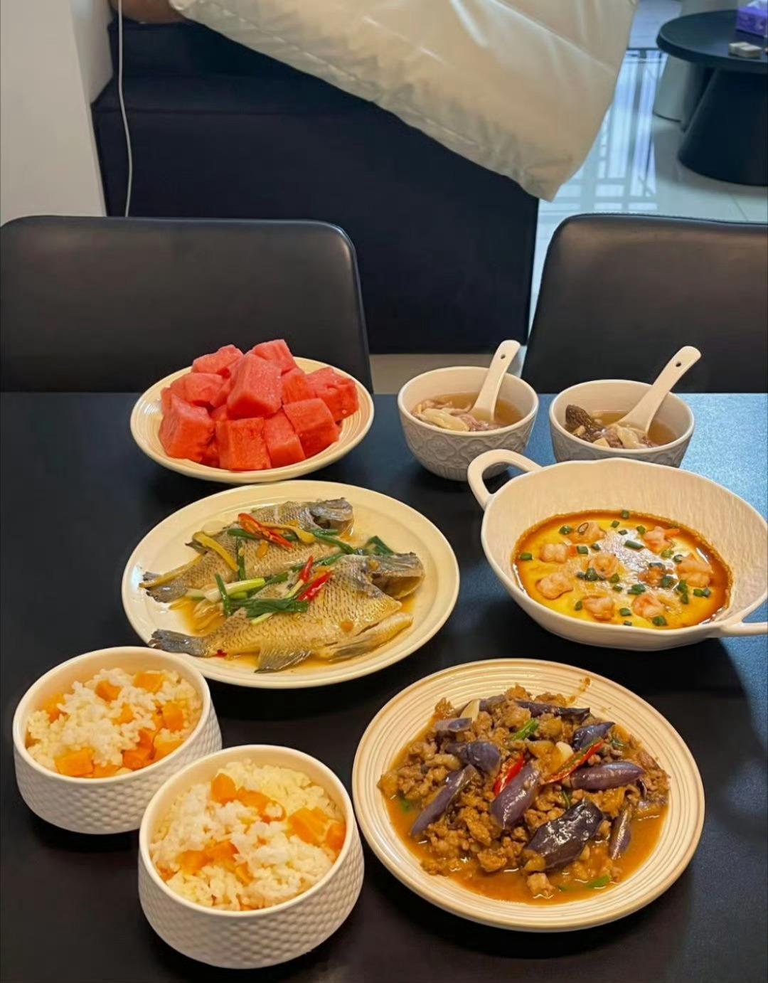 上海丁克家庭的午餐，慕了吗？
