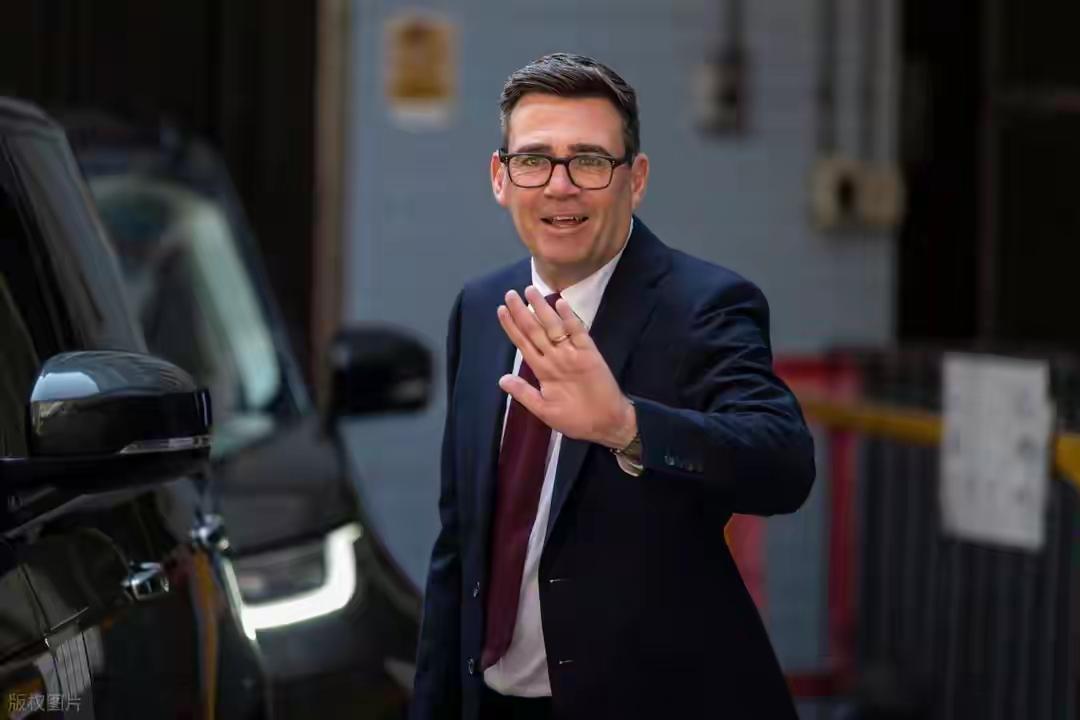 英国候任首相安迪·伯纳姆可真是高调宣布要对以色列“下狠手”。据阿纳多卢通讯社7