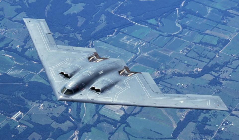 美国B-2轰炸机是中国的克星？它几乎能让所有对手感到畏惧，但面对中国，最多也只有