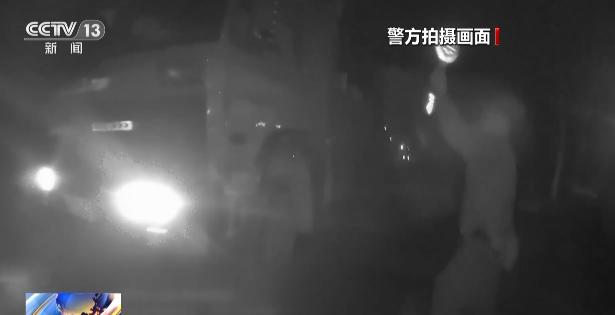 缅甸人就特别不明白，中国那么发达，怎么还有中国人要用各种方式偷渡到缅甸来？中