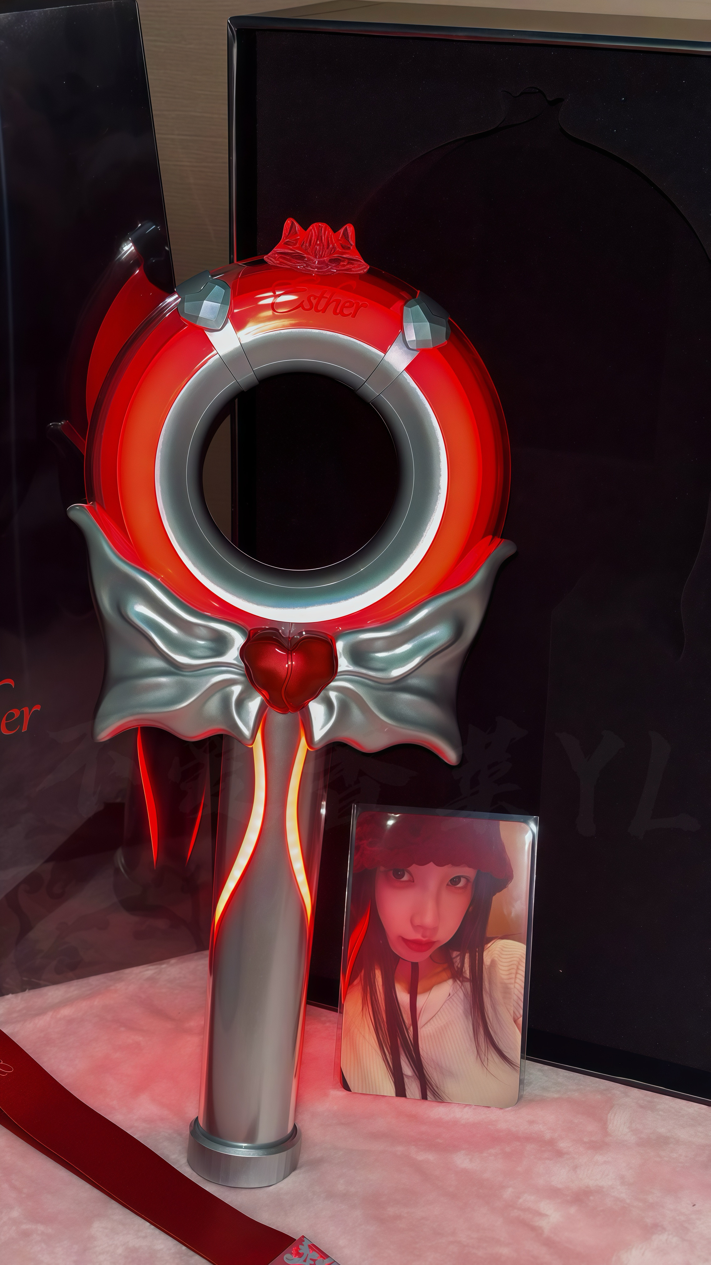 虞书欣应援棒到了！！拿到手真的绝美可以玩一天….棣欣引力