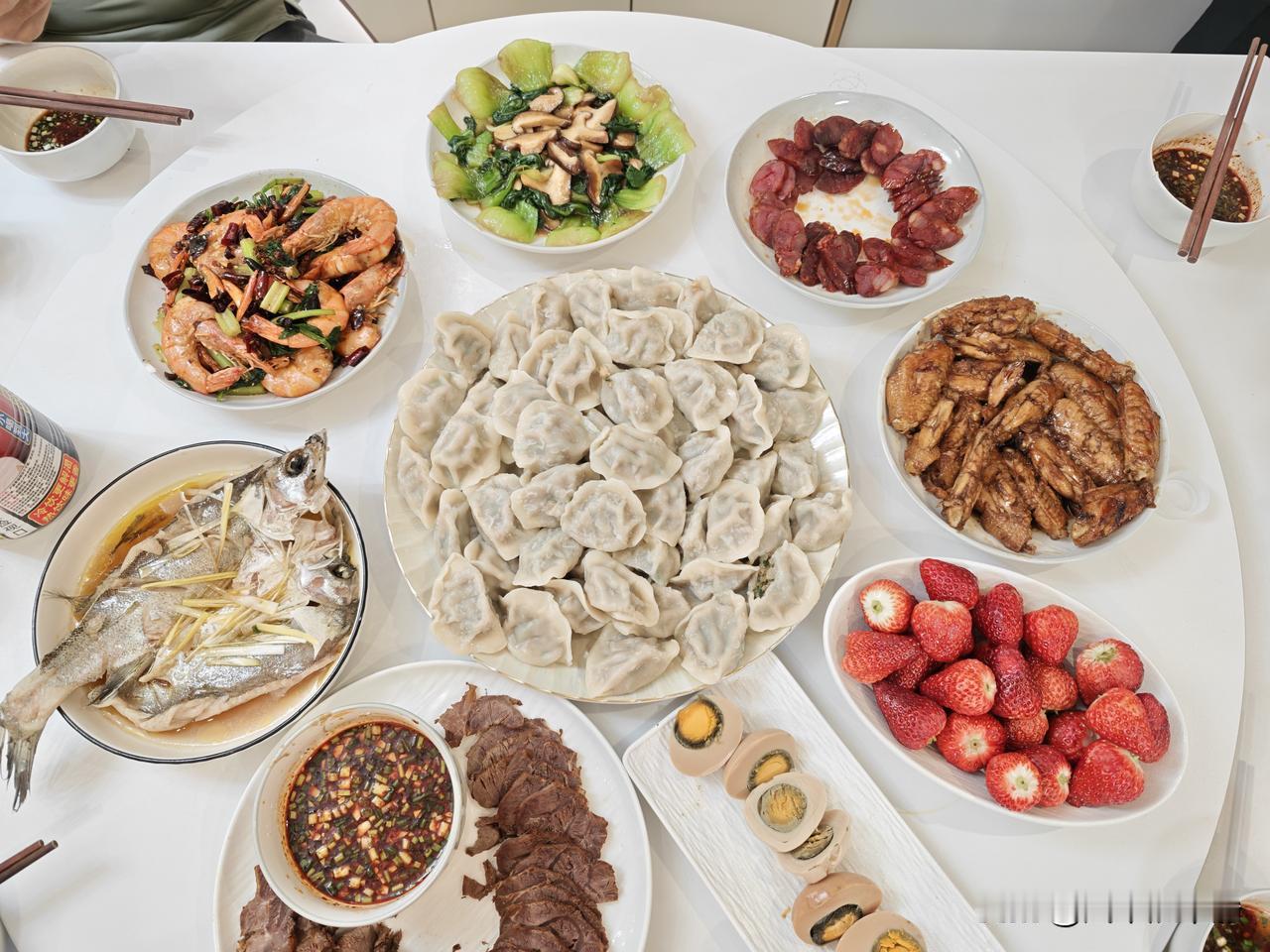 胰腺炎患者恢复期过年怎么吃?大家好，我是一名胰腺炎恢复期患者，过年怎么吃，看见