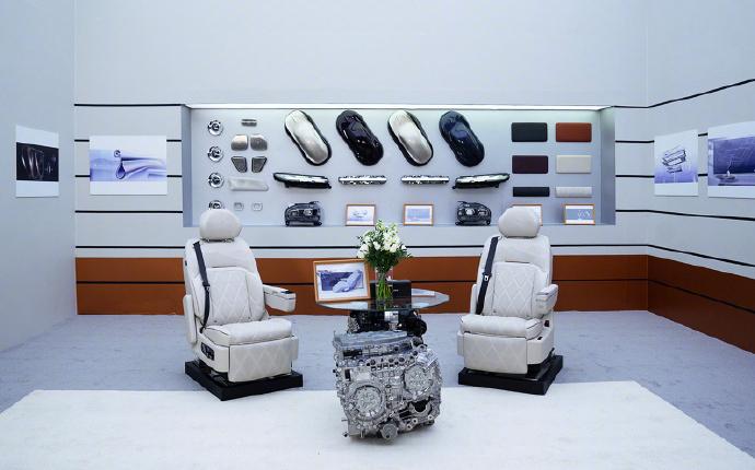 现在的智能语音真是不得了，连“弦外之音”都能听懂了……10月29日的岚图泰山