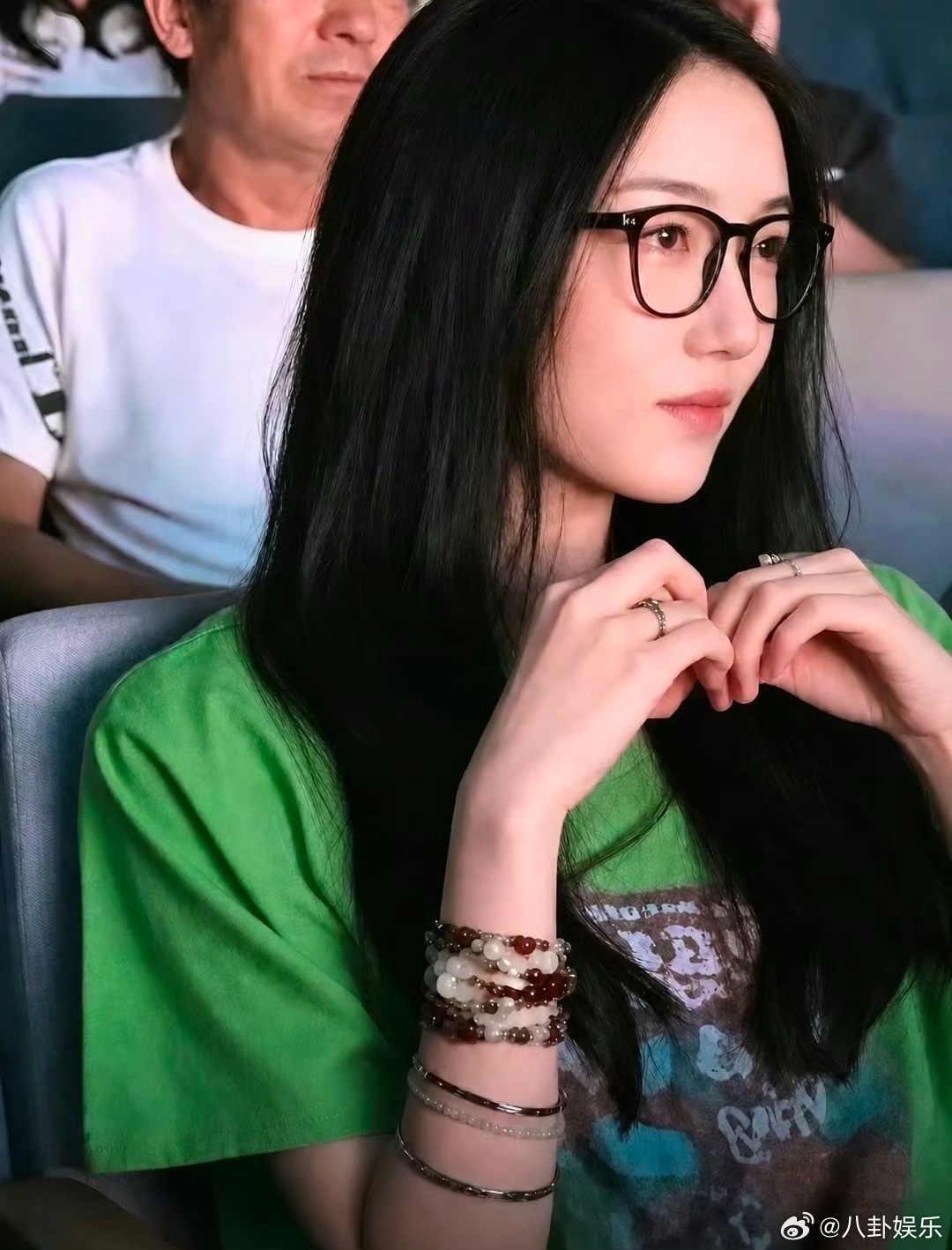 李嫣这么美了谁懂啊，李嫣那句“轻舟已过”真的看哭了。从三个月大就开始做手术，到十