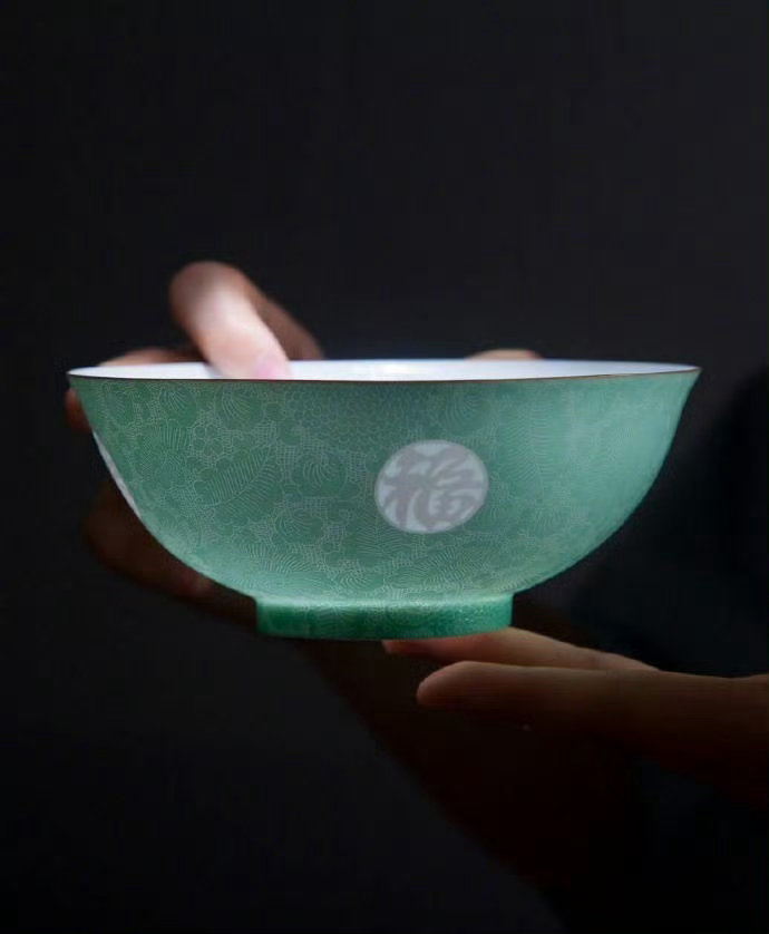 人生，想法真的不用太多了。只需要想清楚，如何才能得到一个更加专注、更有觉知力、一