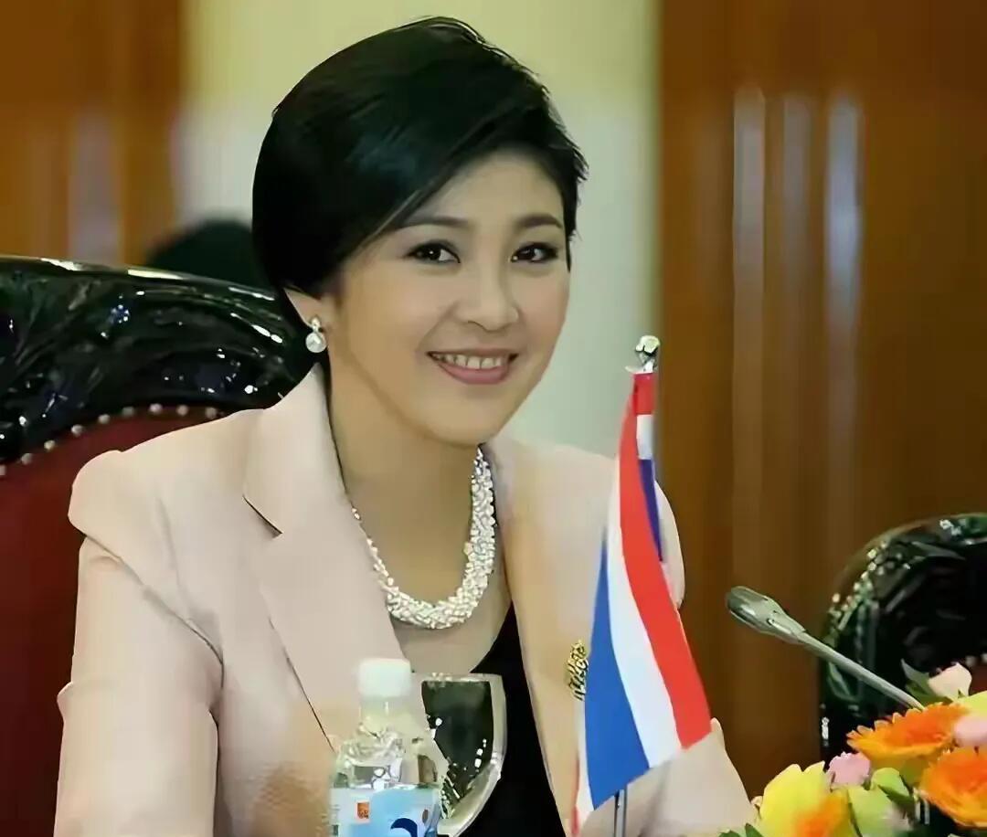 长得美就是好啊，不得不承认，她天生丽质，属于那种越看越让人喜爱的美女，就算是朱琳