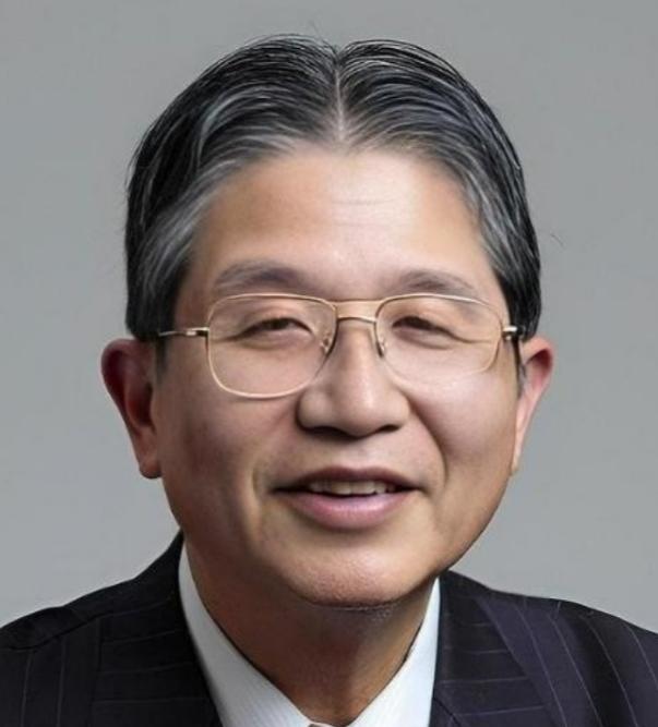 日本要气死了！日本顶尖科学家藤岛昭，竟带着他们的机密技术，连夜组团投奔中国，他还