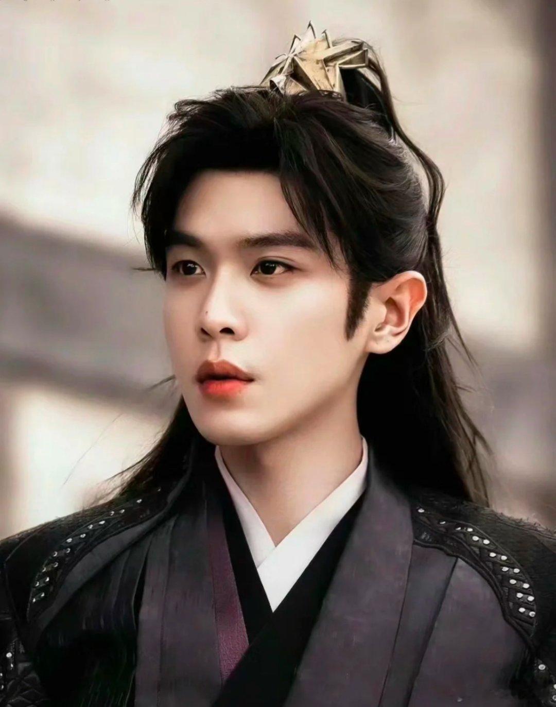 1、张若昀这实力是真的没话说，太牛啦！你看啊，继李沁、李庚希之后，唐嫣、刘诗诗也