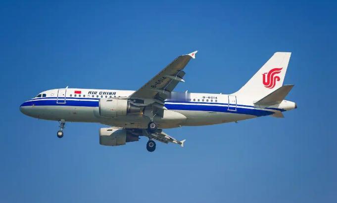 现在日本终于慌了！五一假期，“樱花季”已经跟日本无关了......-屏幕上