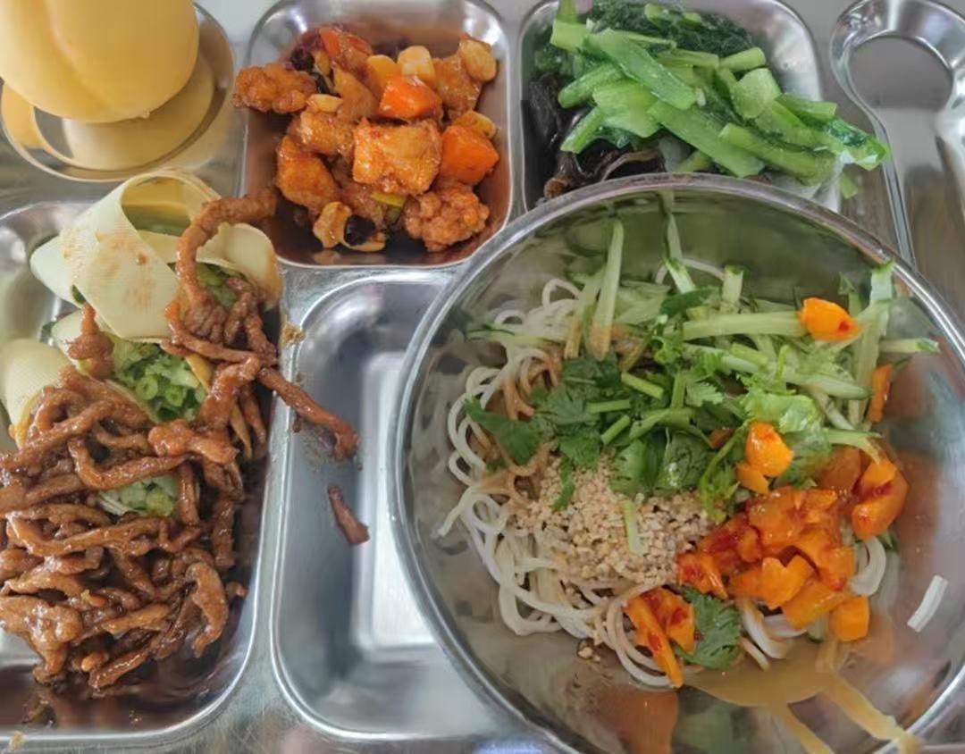 今天伙食不错