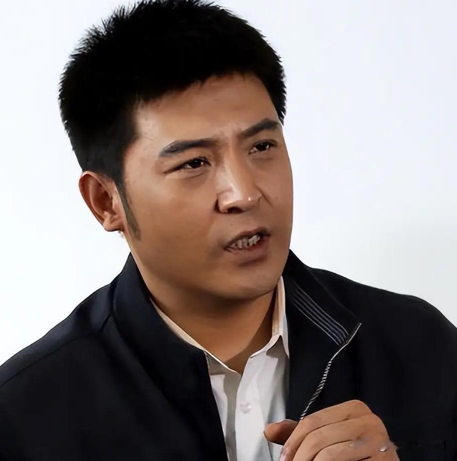 网传“孙涛因力挺闫学晶被网暴”，这事反转了，官方针对此事通报了3点……1、