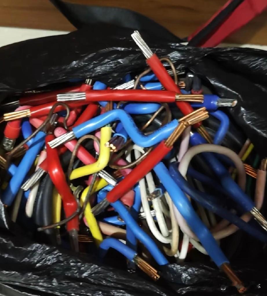 读书的时候:我对这些是不感兴趣的