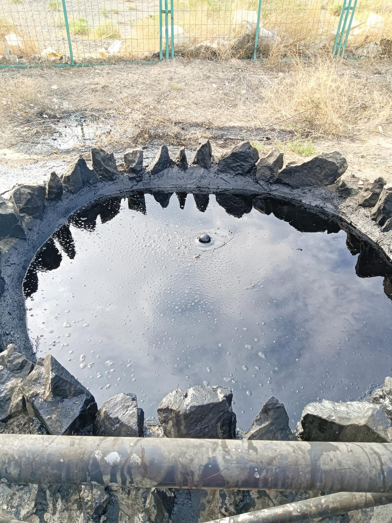 克拉玛依市的黑油山公园和黑油山景区完全不一样外地人容易被误导黑油山景区全价