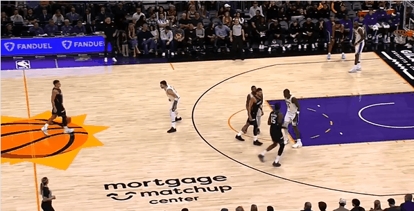 谁还有梦想，打湖人一定要实现！东契奇就是一个桩，一突一个准，一步过是常态，阿伦又