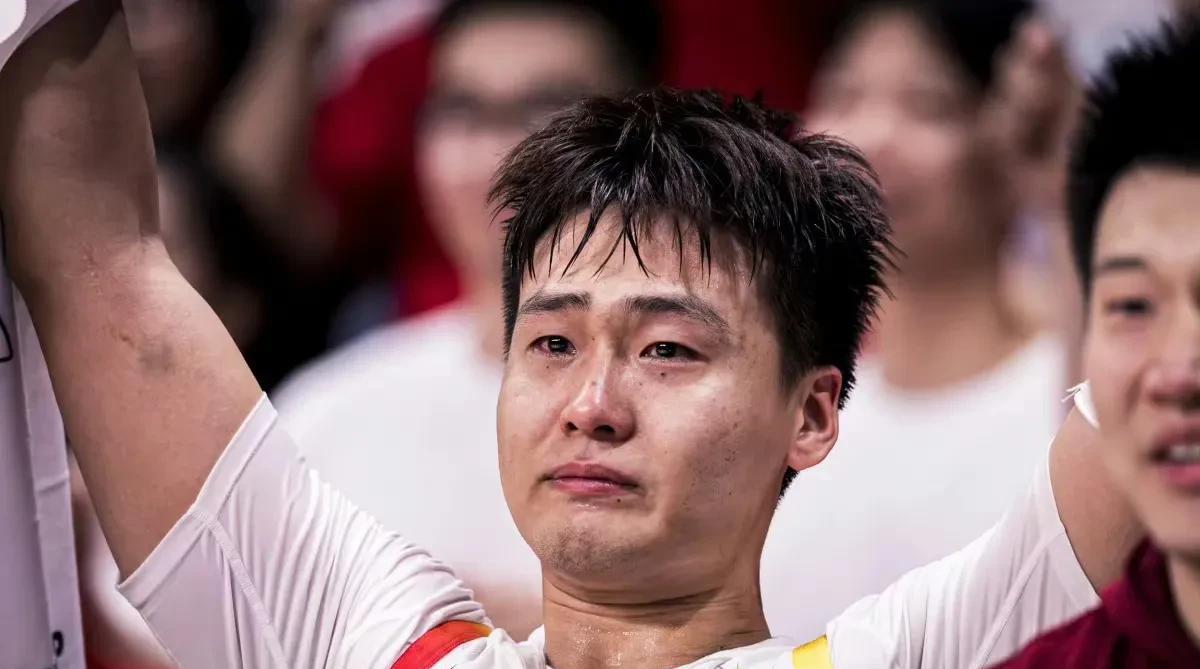 恕我直言！赵睿在亚洲杯表现，也能冲击NBA，前提是年轻三岁，他才是国际篮坛最吃香