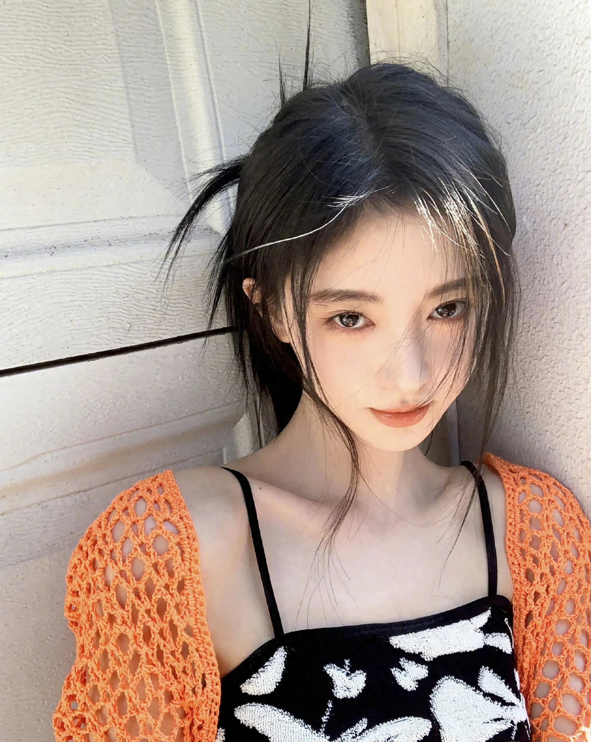 鞠婧祎写真合集：靓丽甜美的小女星