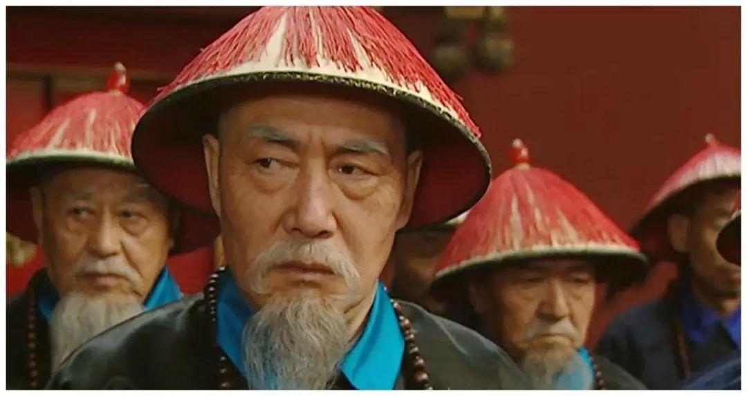 1750年，乾隆派200名官兵，浩浩荡荡闯进78岁张廷玉的家，抄出来36.2万两