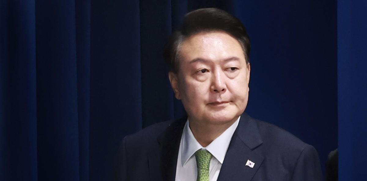 就在刚刚，韩国突然宣布了！前总统尹锡悦，一个本就身处首尔拘留所的风云人物，又被