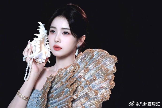 代斯回复白鹿互动好甜，美女之间的友谊太美好了乘风2026代斯