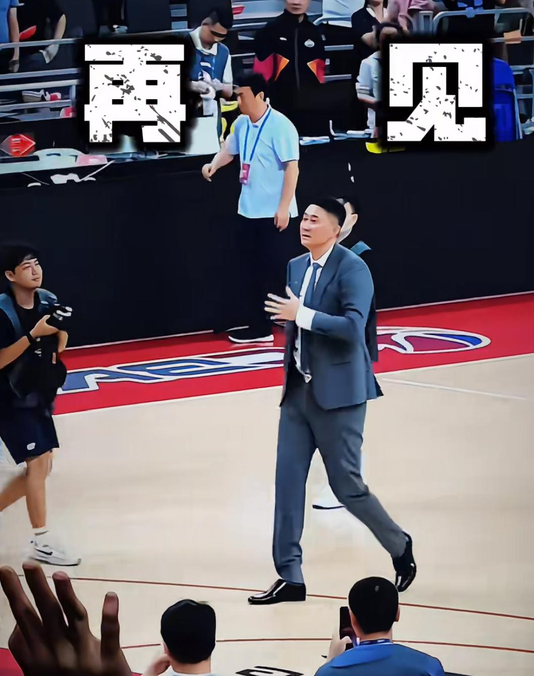 高薪留不住情怀？杜锋想休整，北控新疆却不会等杜锋离开广东帅位目前只是