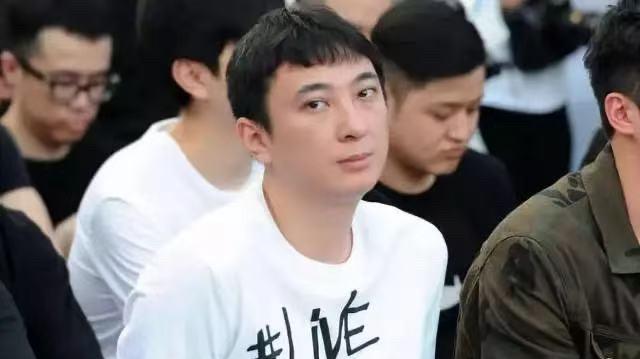 37亿！王思聪这波操作我给跪了！当年老王给他5亿“练手”，全网都说要败光，结果人