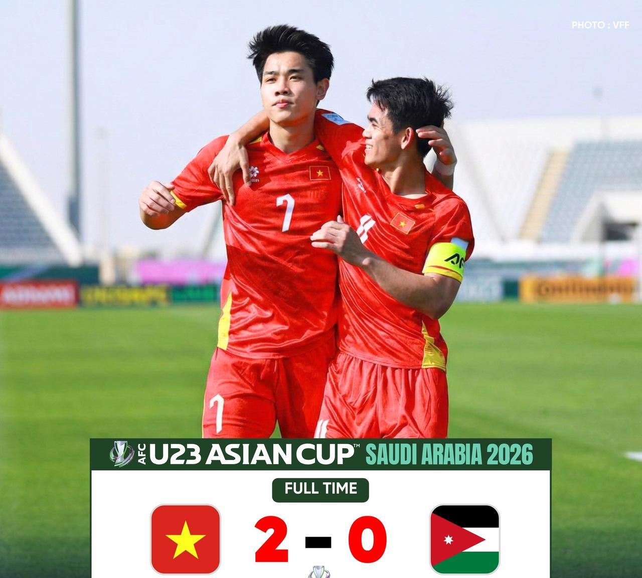 在U23亚洲杯的揭幕战里，近年来一直在U系列的比赛里有着不错表现的越南，凭借一个