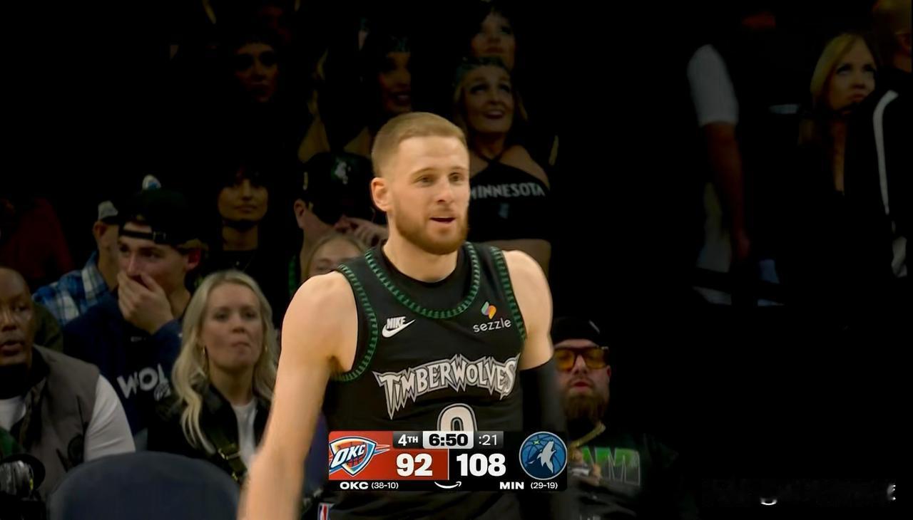 森林狼大将迪文岑佐真是太浪投了！尽管今天森林狼在主场以123：111击败雷霆，但