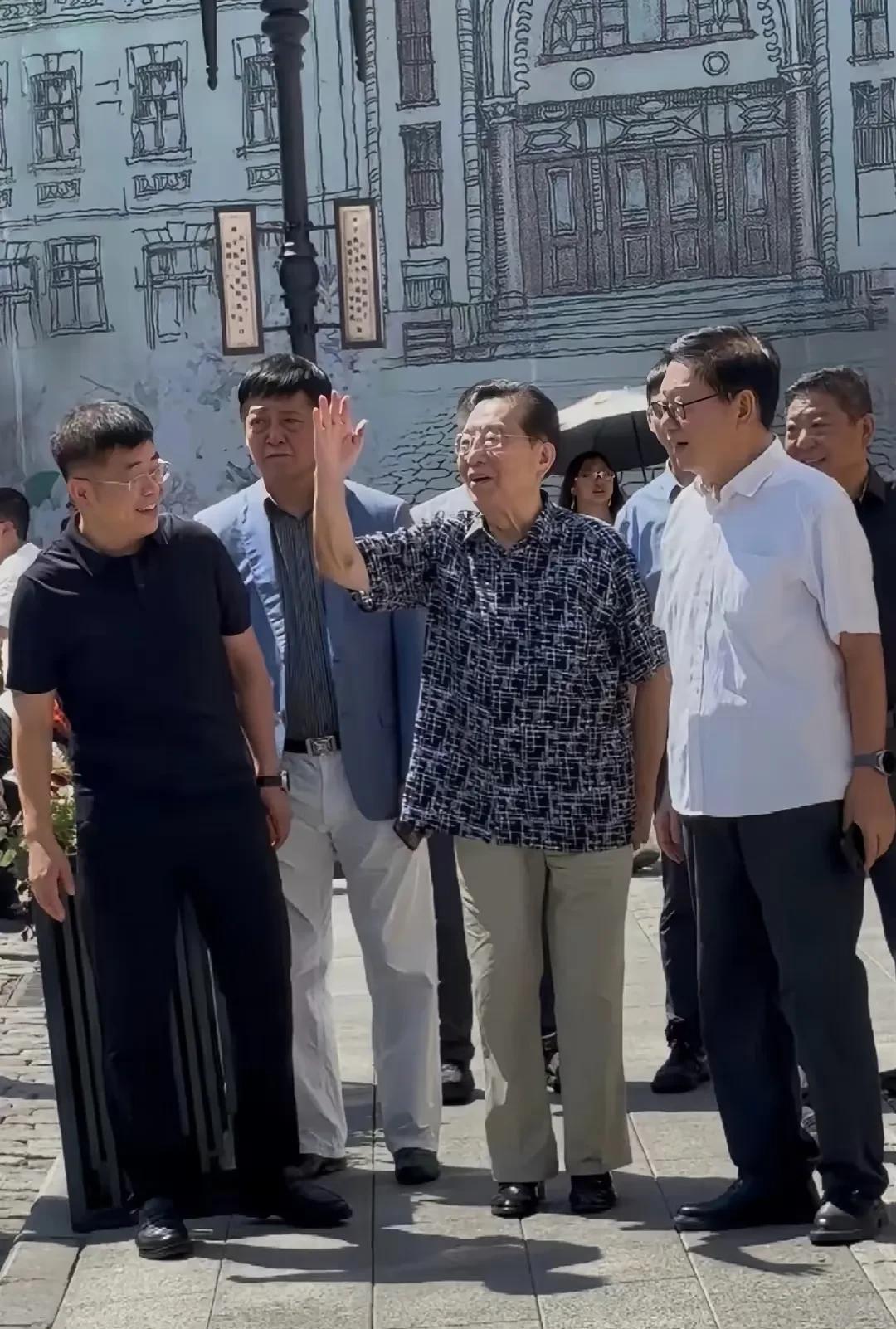 86岁李双江如今的现状不扒不知道，一扒吓一跳，了解到真相后有点破防了！近年来