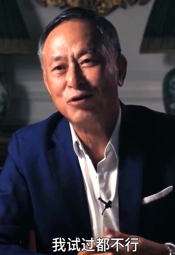 “导演”杜琪峰说：我在内地拍戏，有几次试过突破，但真不行，制度在那里，你算什么呢